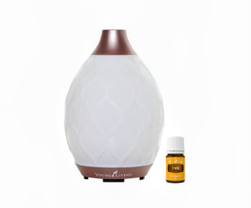 Desert Mist ultrasonic diffuser + 5ml Lemon essential oil. Free